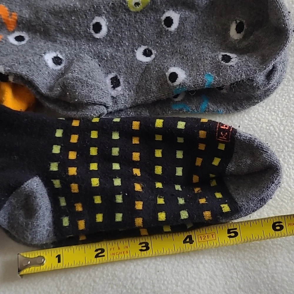 Kid's Assorted Crew Sicks 12 Pair Kb K Bell Colorful Fun Novelty Unisex Size 5-7